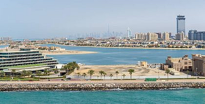 شهادة عدم الممانعة بإزالة الرواسب الطينية من بحيرات السدود في دبي