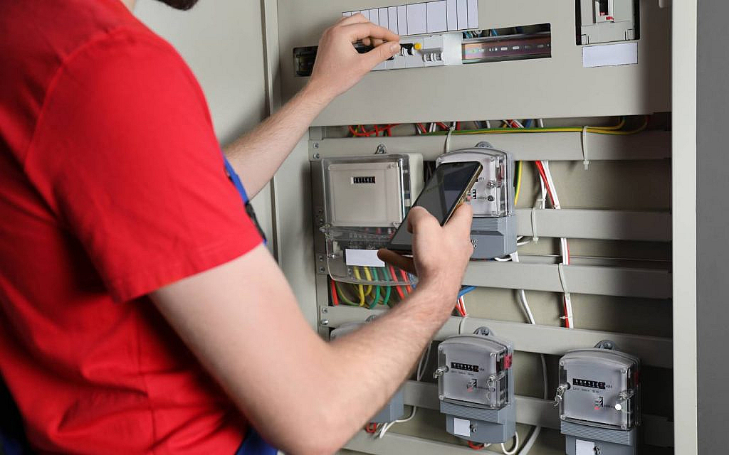 people can Apply for an NOC for a new meter in Dubai via build in dubai platform