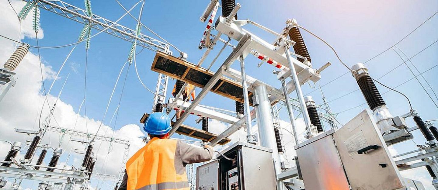 Explore the guide to get Temporary electricity supply for construction sites in Dubai