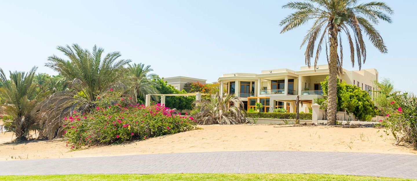 emirates hills area overview