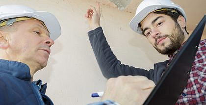 إخفاء عيوب السقف في المنزل