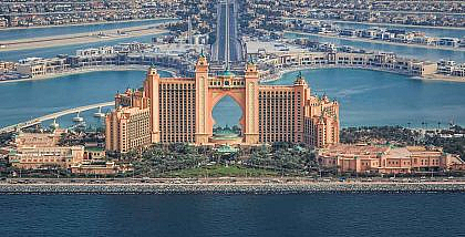 Communities to Rent Villas With Atlantis The Palm View