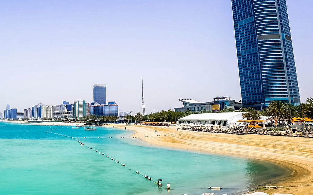 شاطئ منطقة الريف