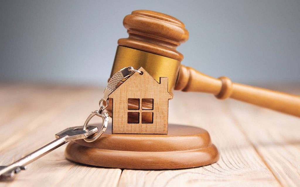 Private companies also faciliate Real Estate Auction Process in Sharjah