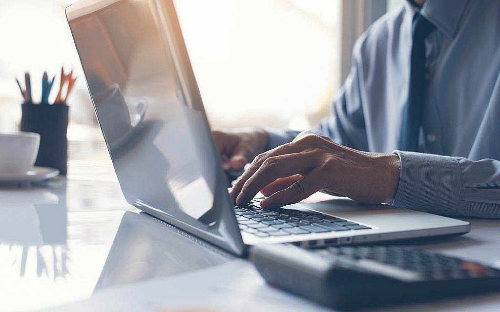 fees for RAK rental contract online registration