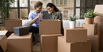 How to Decorate a Rented House Without Making Permanent Changes