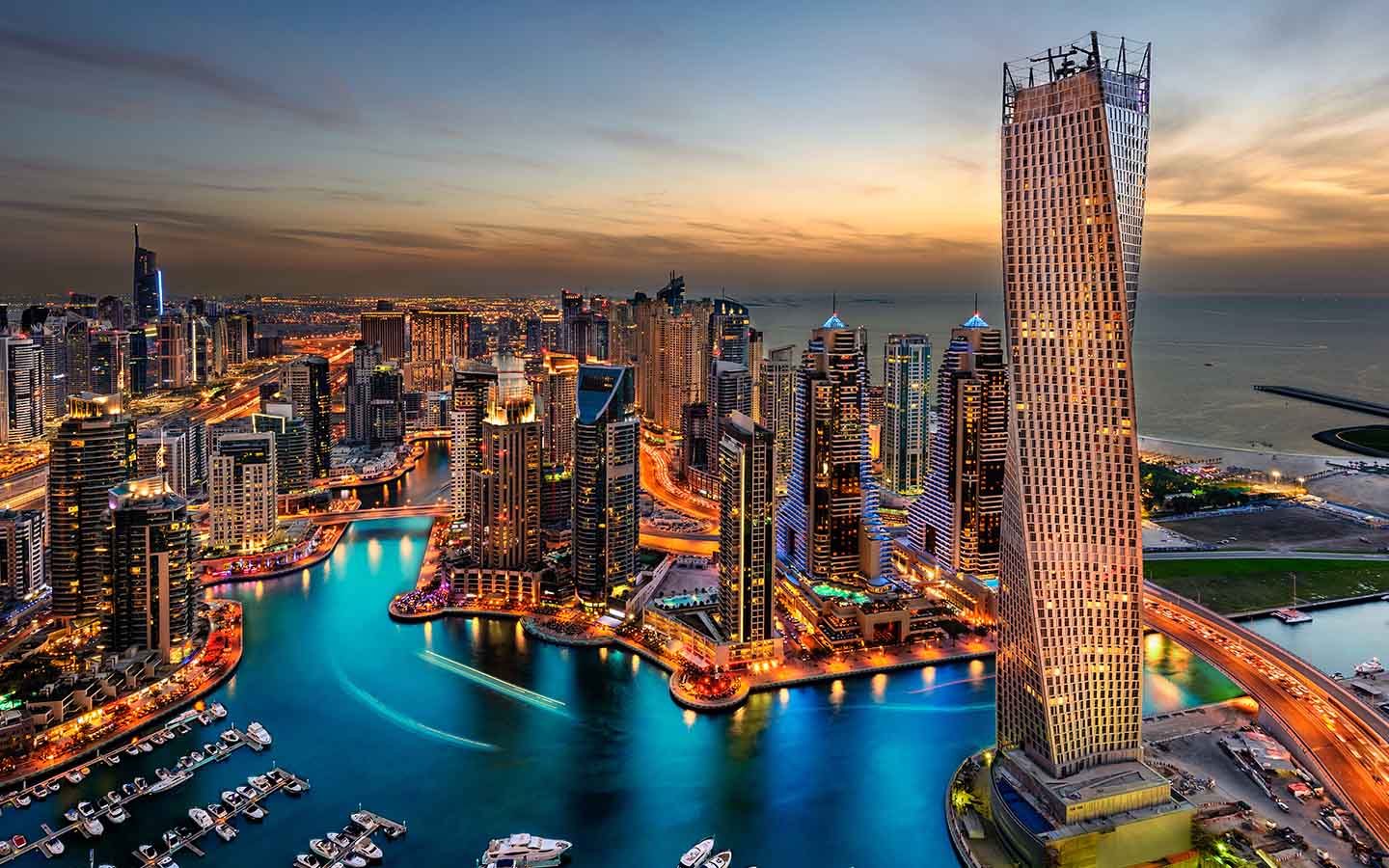ابراج دبي مارينا