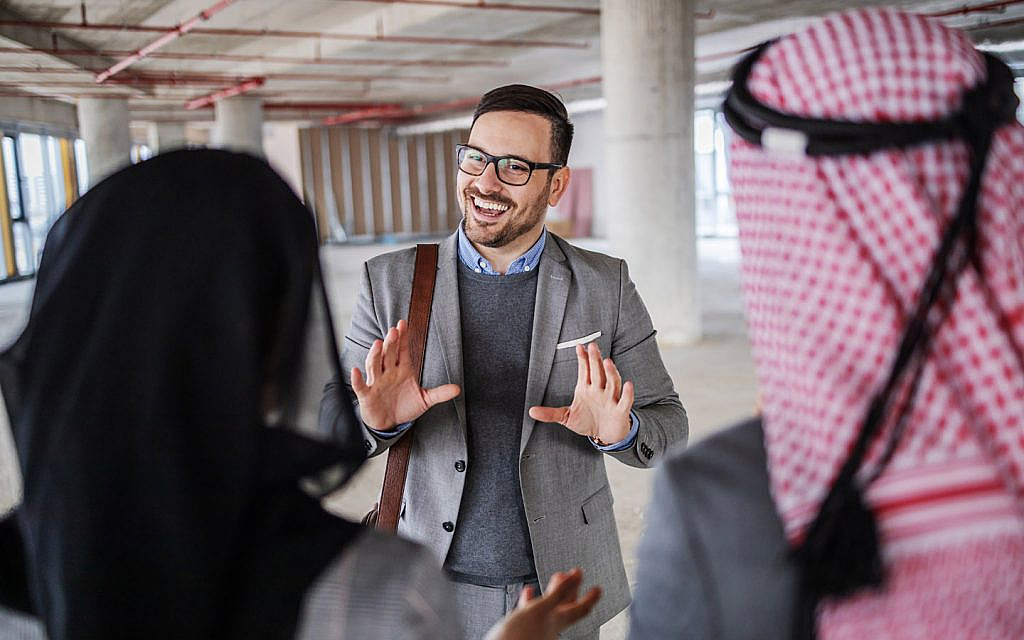 Detailed orientation and organised schedules for assessing the property