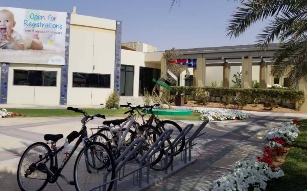 Many day-to-day activities and is closely located to Villanova Dubailand