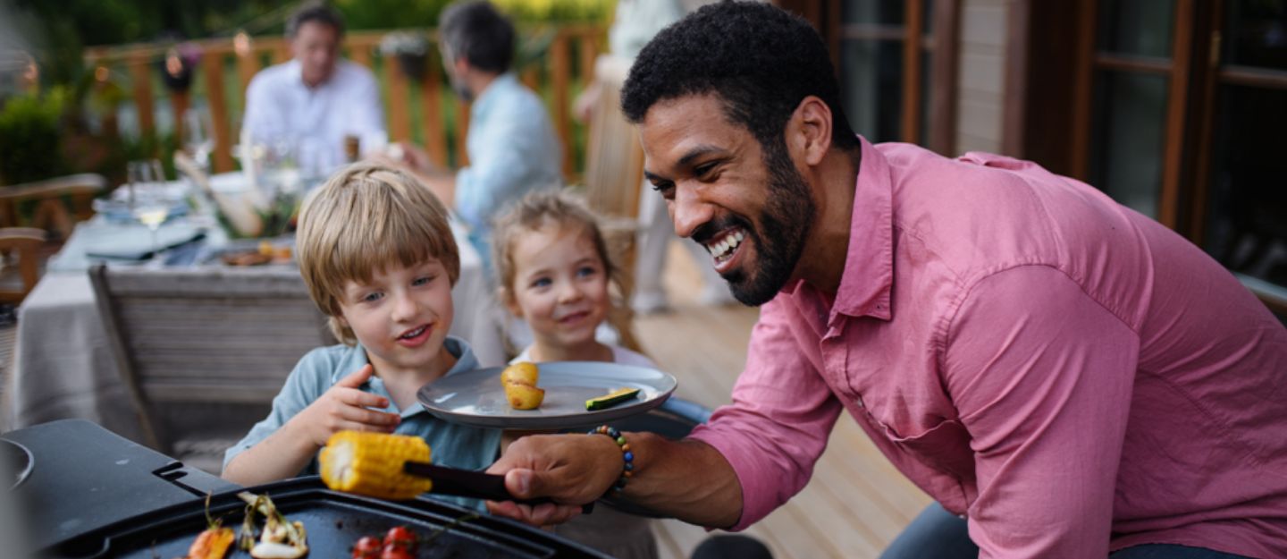 Here are some useful Backyard barbecue design ideas