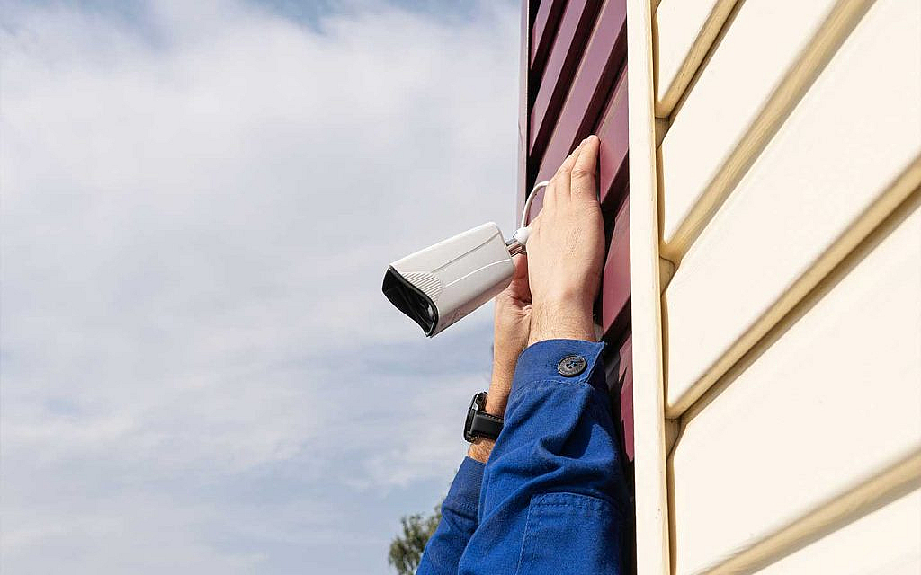 Security camera installation in Abu Dhabi