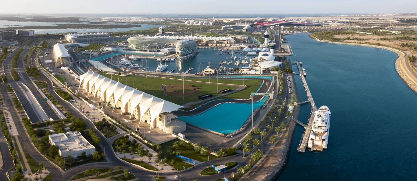 Identify Off-plan projects with vacation rental potential in the UAE
