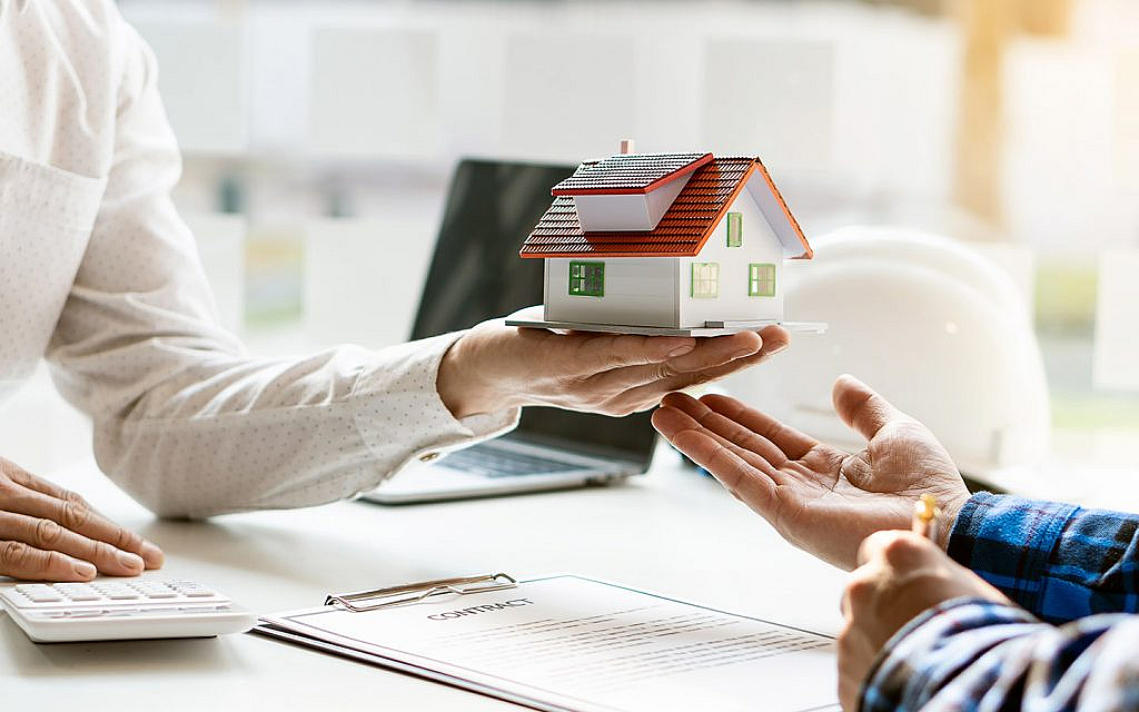 managing tenants from abroad in Dubai