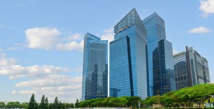 High rise building using district cooling