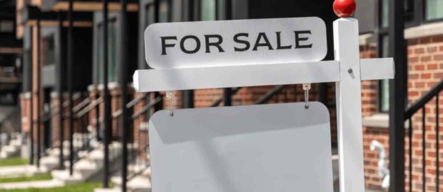 outdoor advertising guidelines for real estate