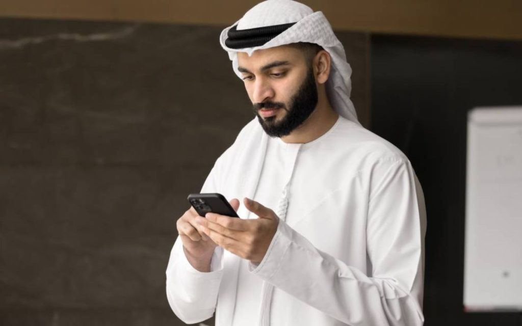 Person is using phone during emergency