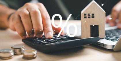 Person calculating PRYPCO Mortgage in the UAE