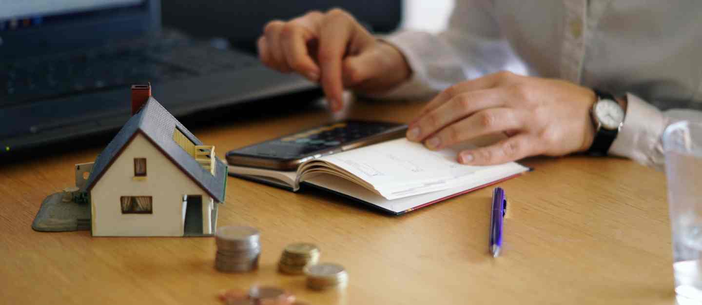 amend DM fees on commercial facilities