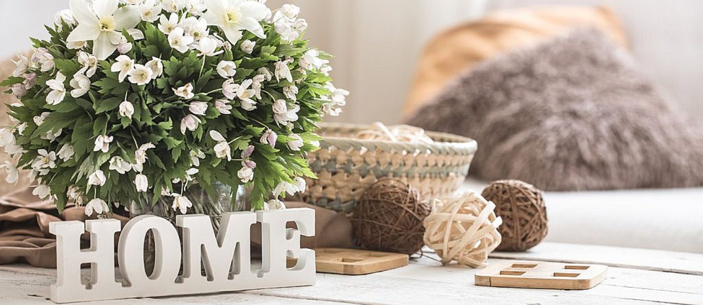 stress-free and useful housewarming party tips