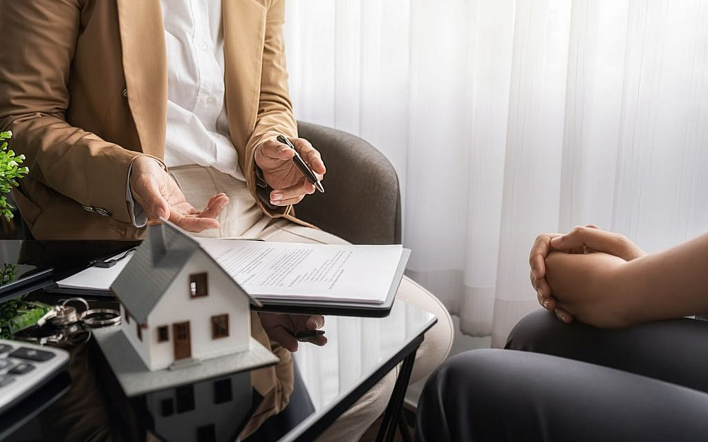 keep villa event regulations in Dubai in mind