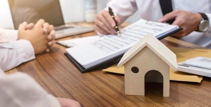 a person registering a property unit in Ras Al Khaimah