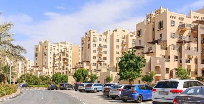 areas with the best roi for 2-bedroom apartments in dubai